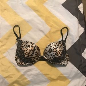 Victoria's Secret Leopard Bombshell Bra 32B
